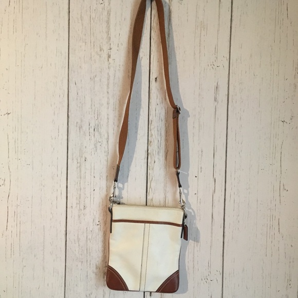 Cream/Chocolate Leather Crossbody Purse - Picture 2 of 6